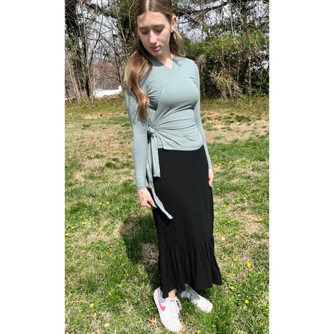 Micro Ribbed Low Ruffle Maxi Skirt Black