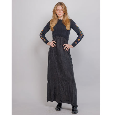 Embroidered Sleeve Detail Maxi Dress