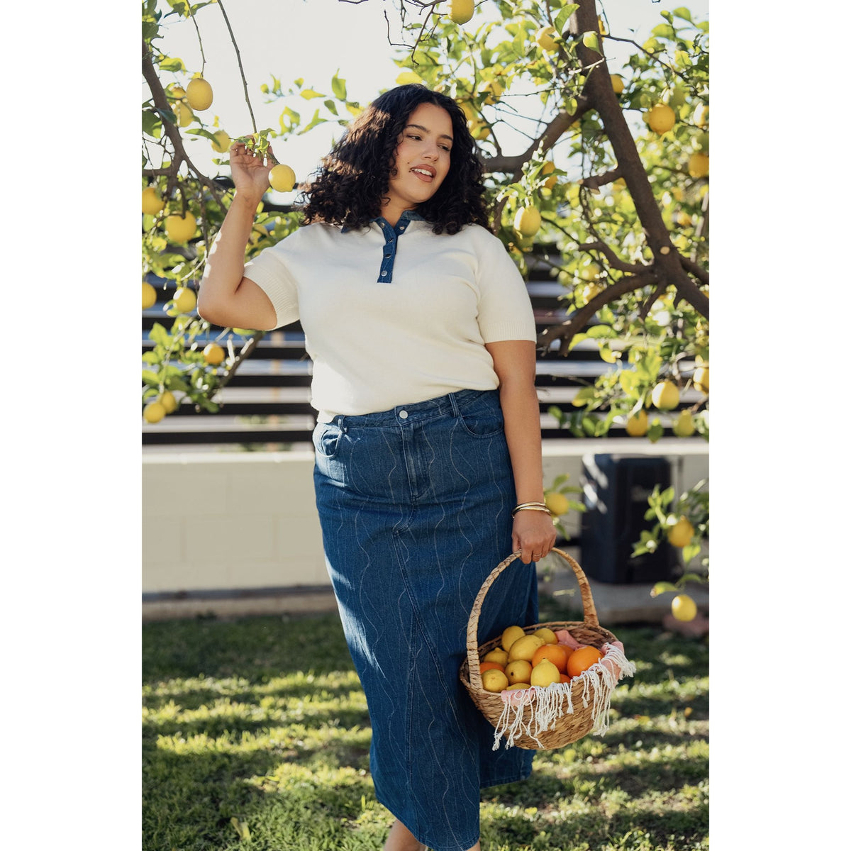 Denim V Skirt Code Plus