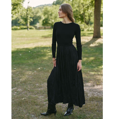 Black Knit Contrast Fabric Maxi Dress