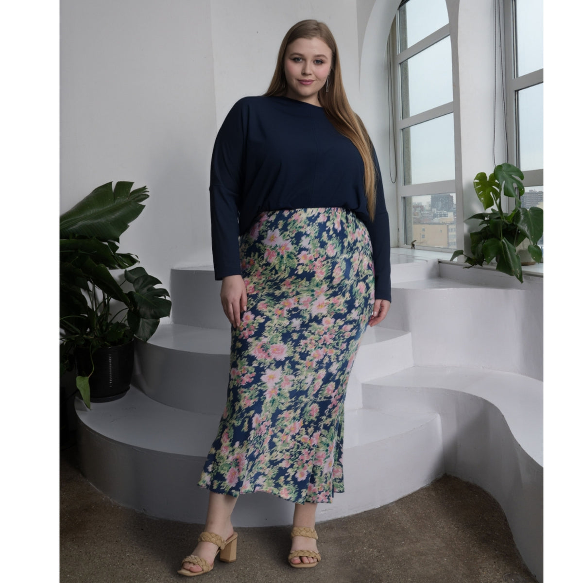 Plus Cosmo Skirt Navy Floral