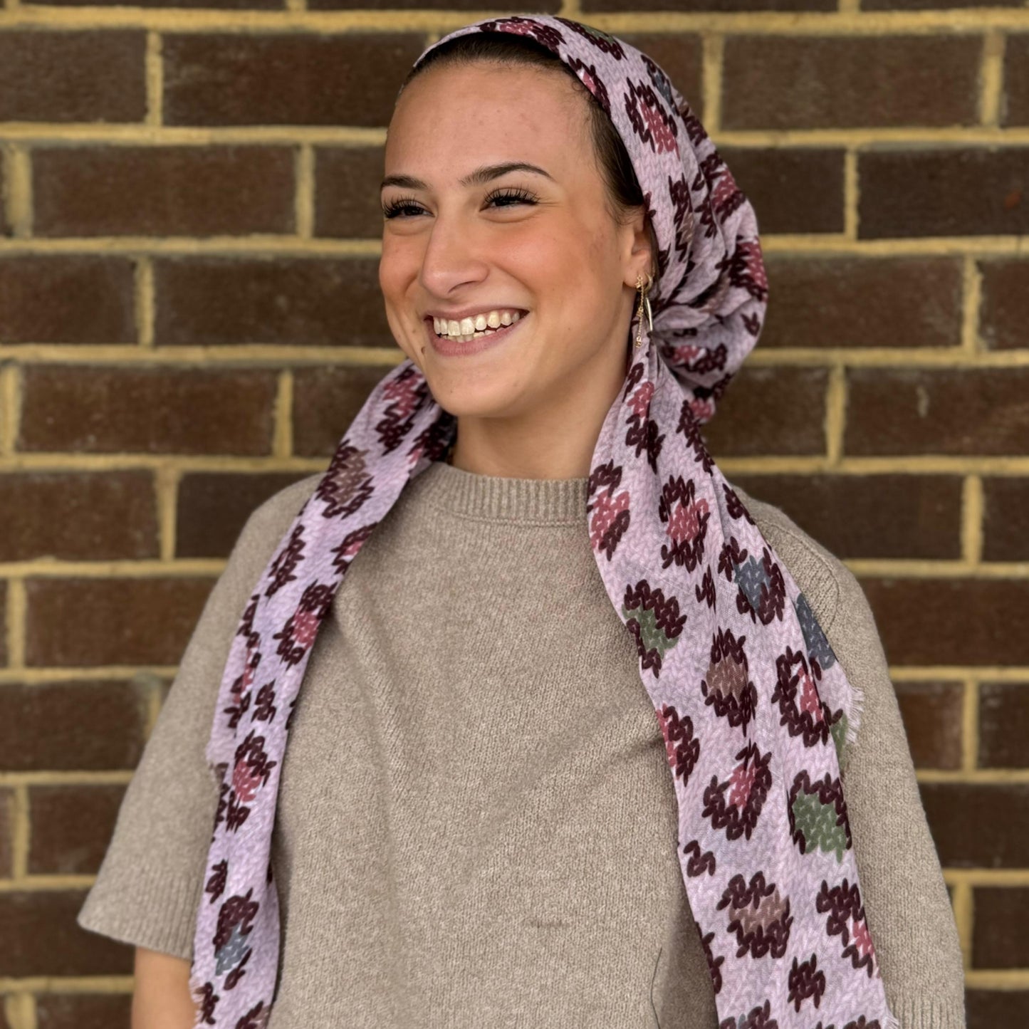 Pink Pinecone Lilac Pre-Tied Scarf Atifa