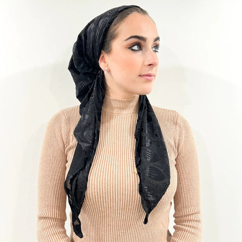 Leaves Velvet Pretied Scarf by Valeri