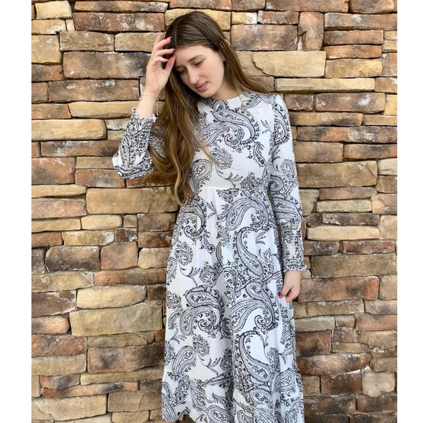 ドレス Original paisley pattern dress PhotoGrid-1708982528812_grande