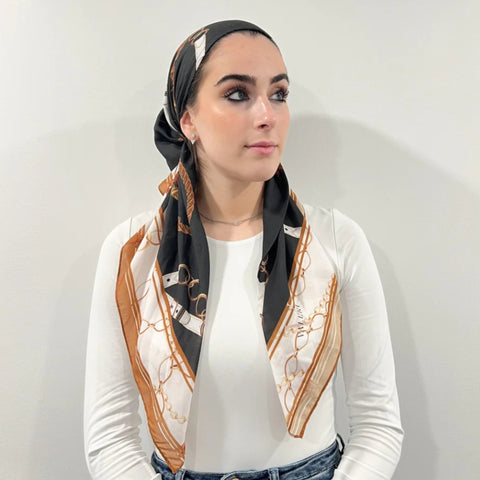Chain Headscarf by Valeri Many Styles