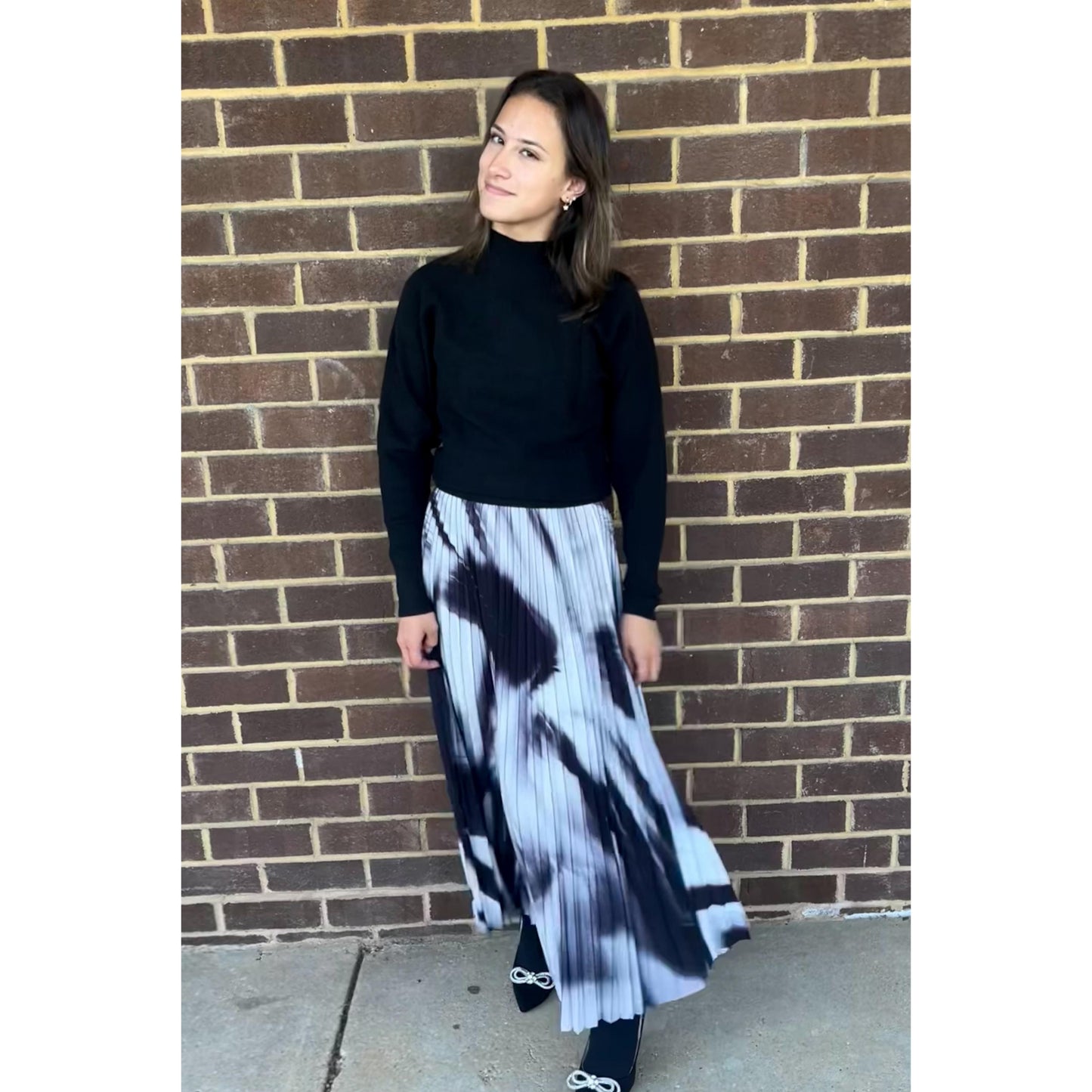 Black Vertical Micro Ribbed Dolman Sweater - The Mimi Boutique