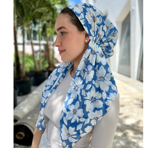 Classic Pretied SB Headscarf: Daisy Blue