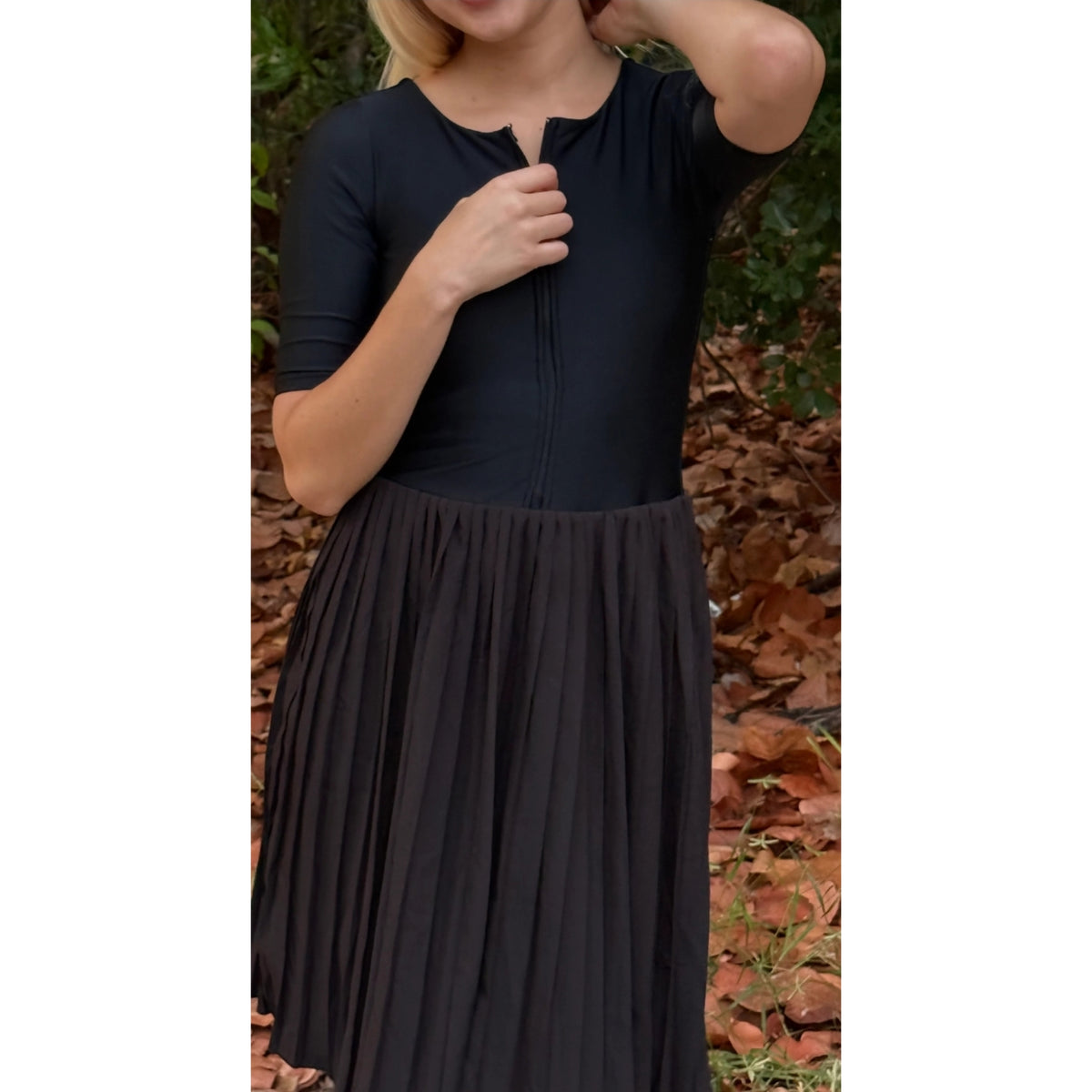 Le Match Dress Black CVRGE