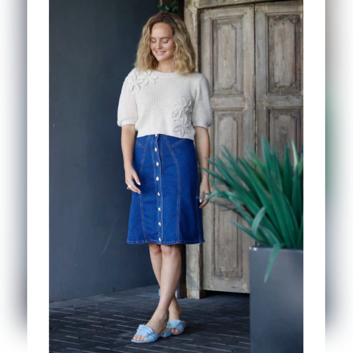 Morgan Denim Gold Button Skirt 23"
