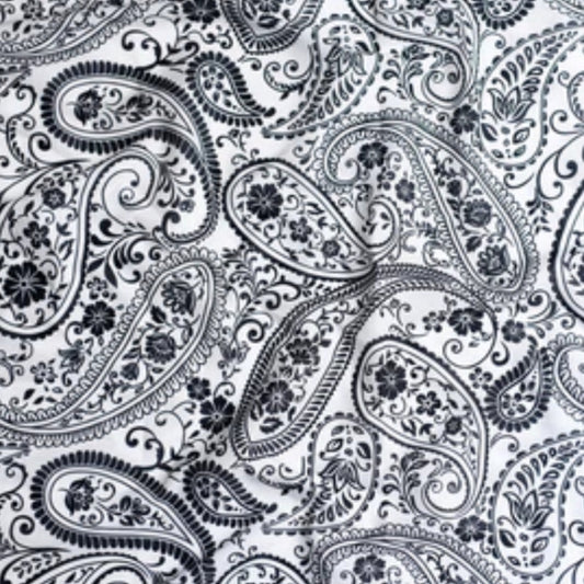 Black/ White Paisley Tichel Nicsessories