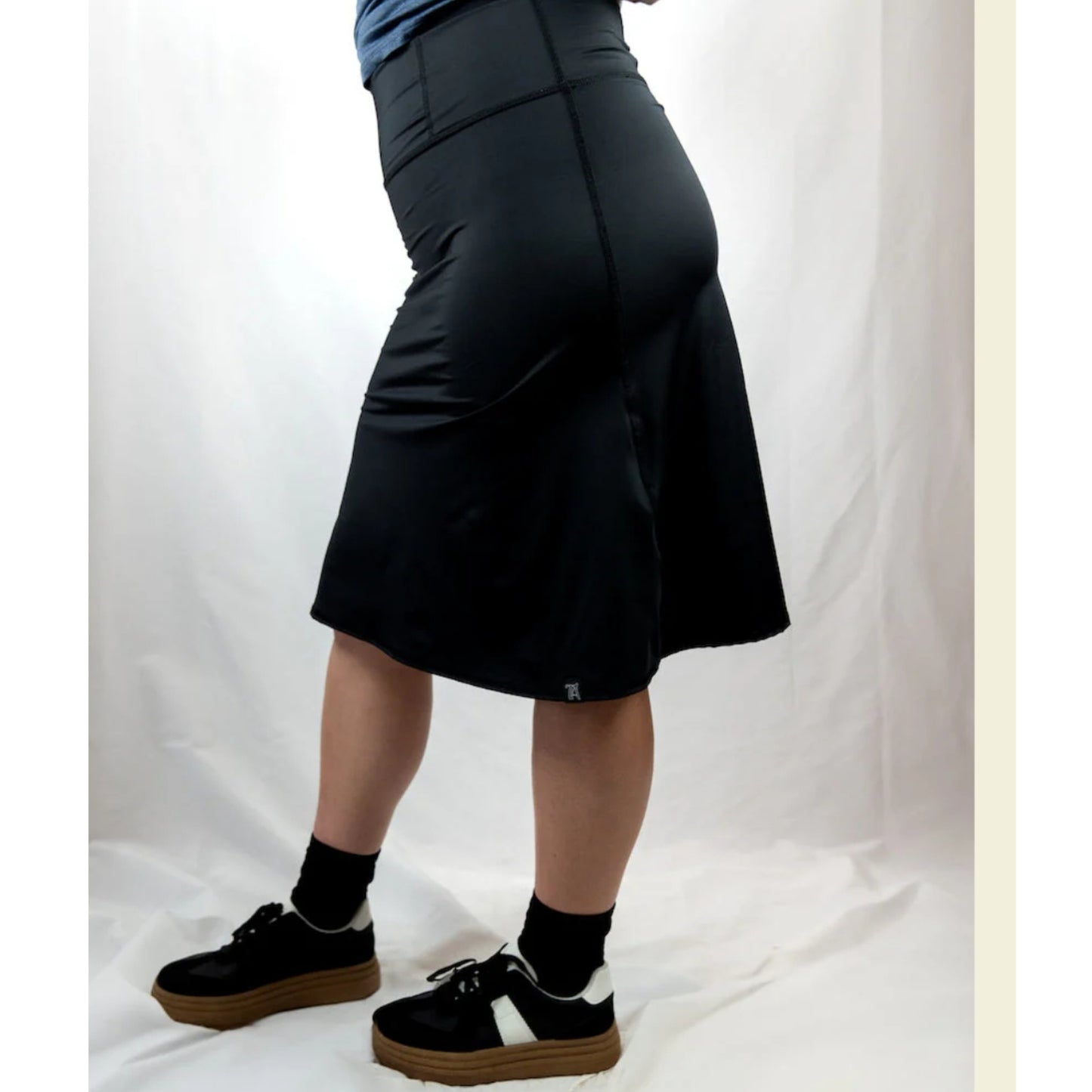 Skate Skirt Black Transcendent