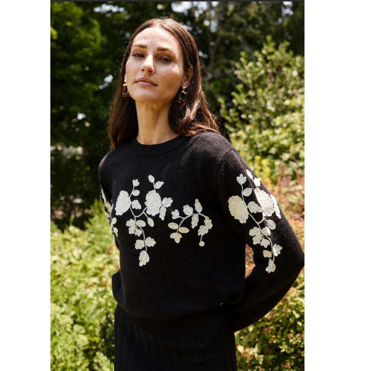 Elara Sweater Black/Ivory Floral