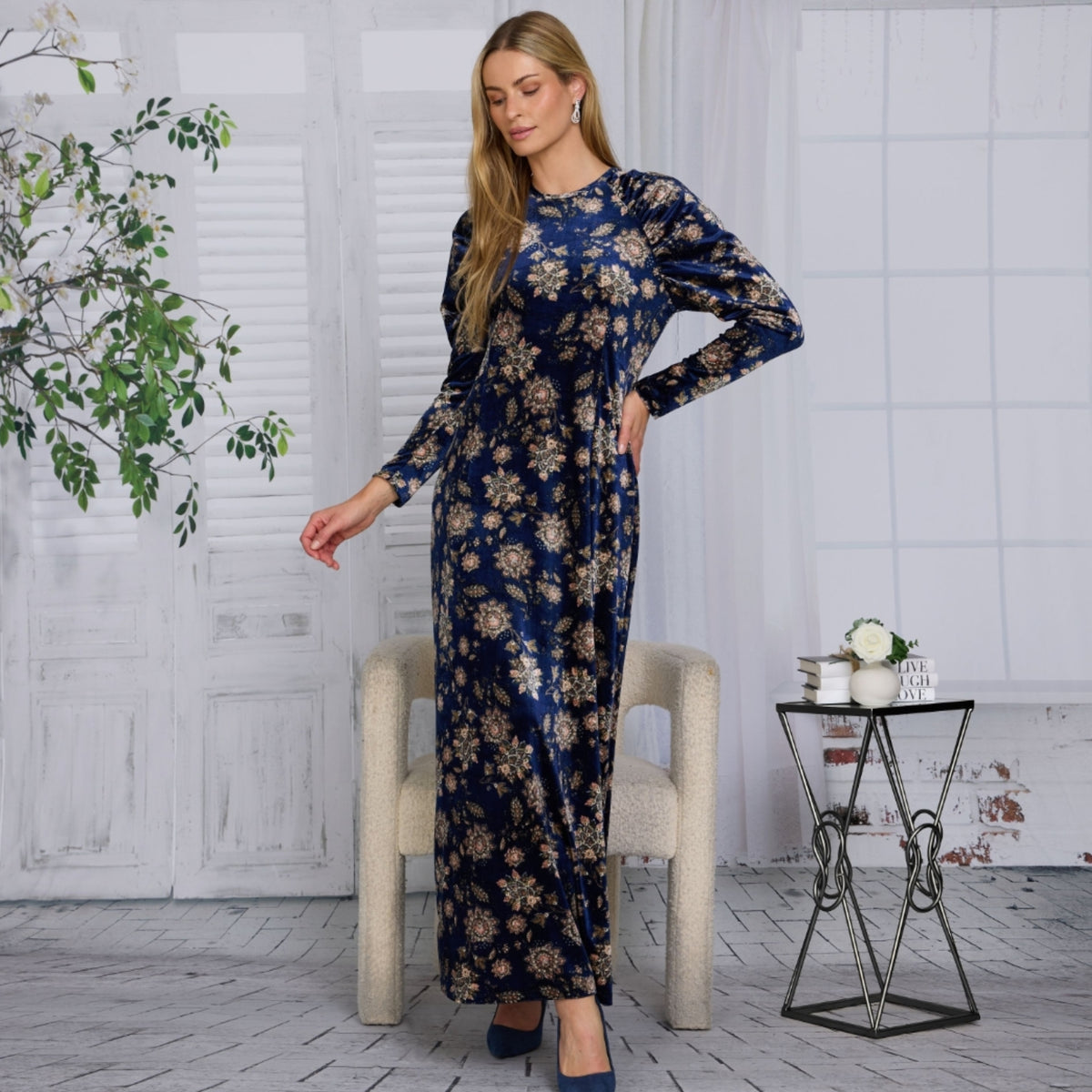 Ella Maxi Navy Floral - The Mimi Boutique