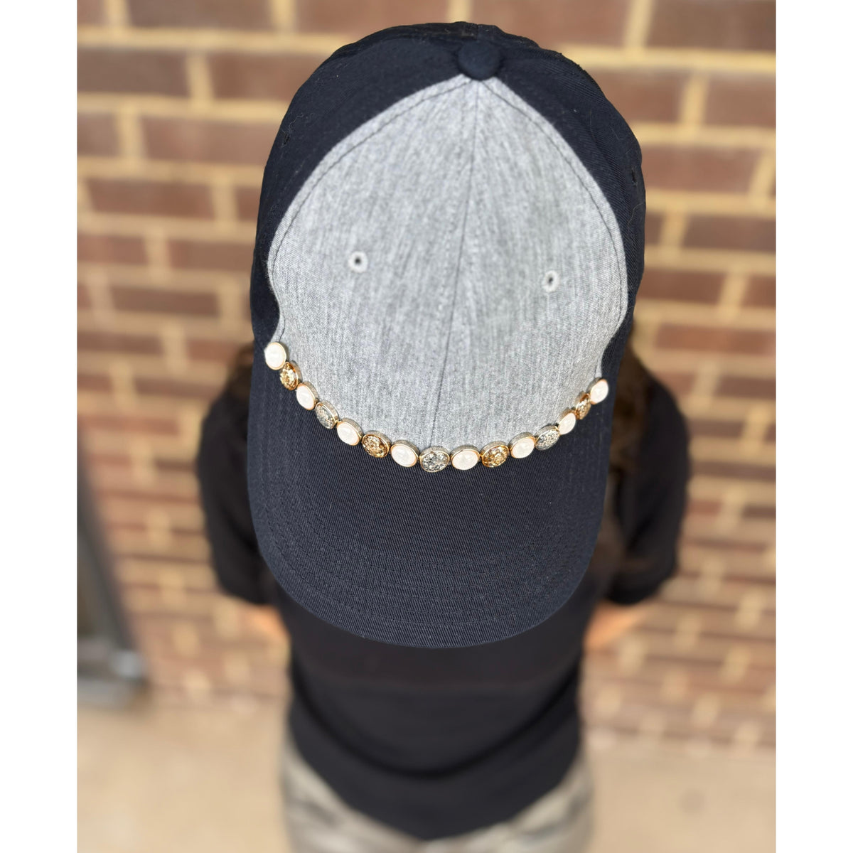 Dazzling Unique Caps Valeri