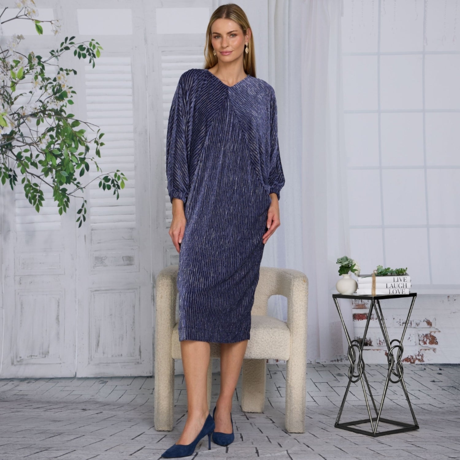 Janelle Navy Dress - The Mimi Boutique