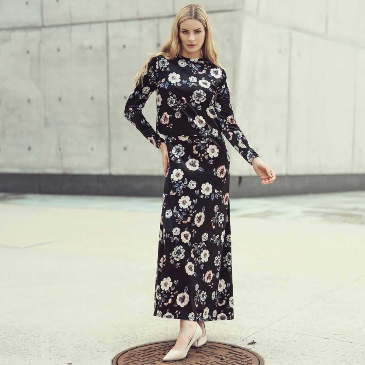 Ivy Set Velvet Black Floral