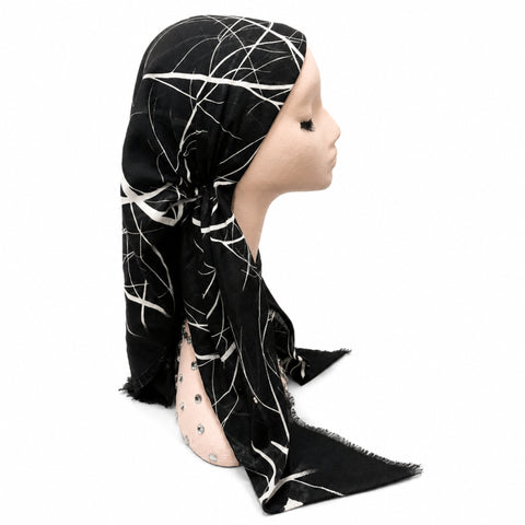 Black/White Web Pre-Tied Scarf Atifa