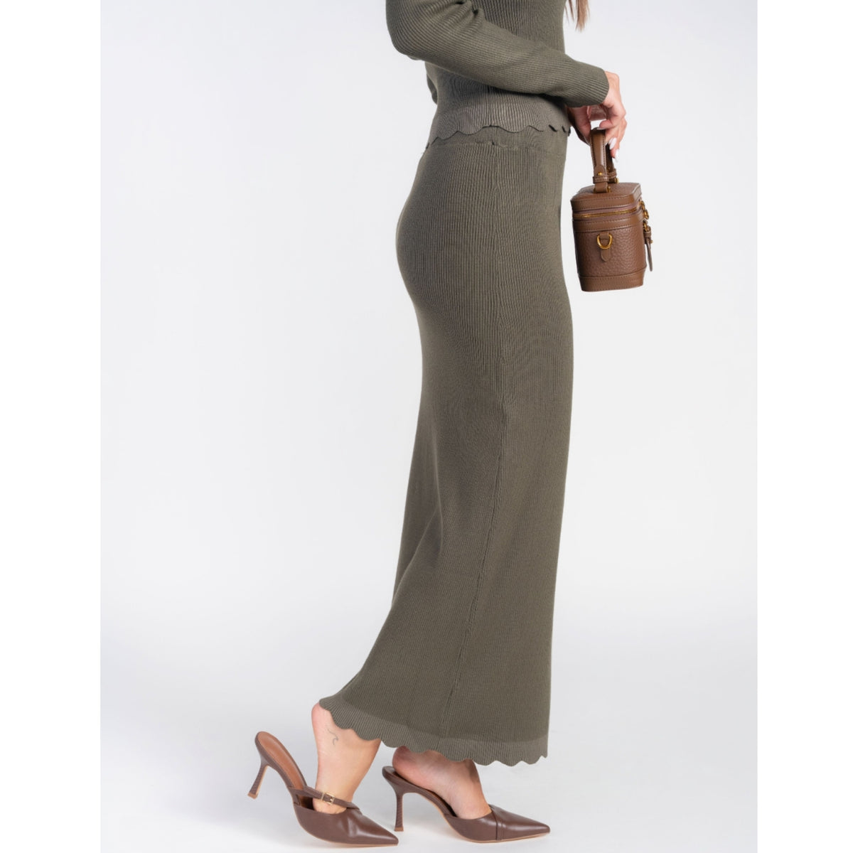 Scalloped Knit Skirt Olive