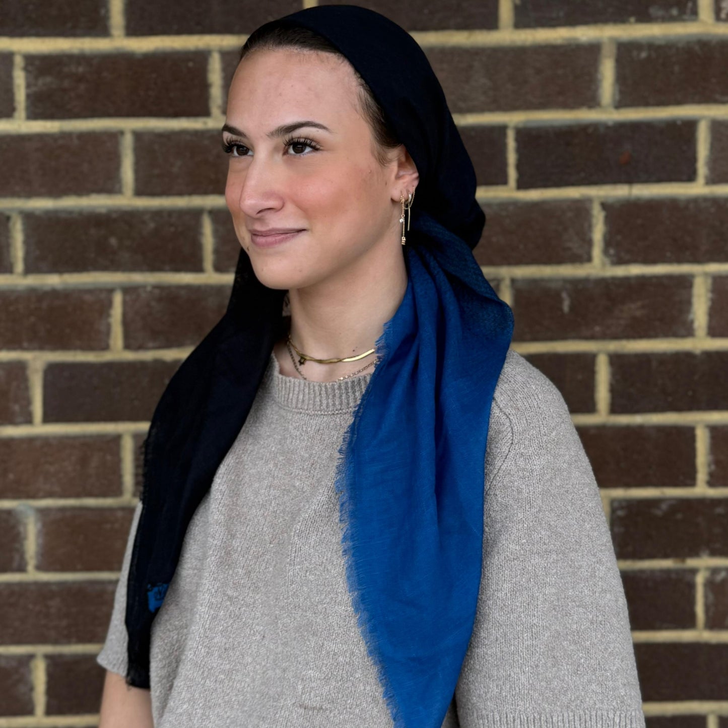 Two Tone Pre-Tied Scarf Atifa