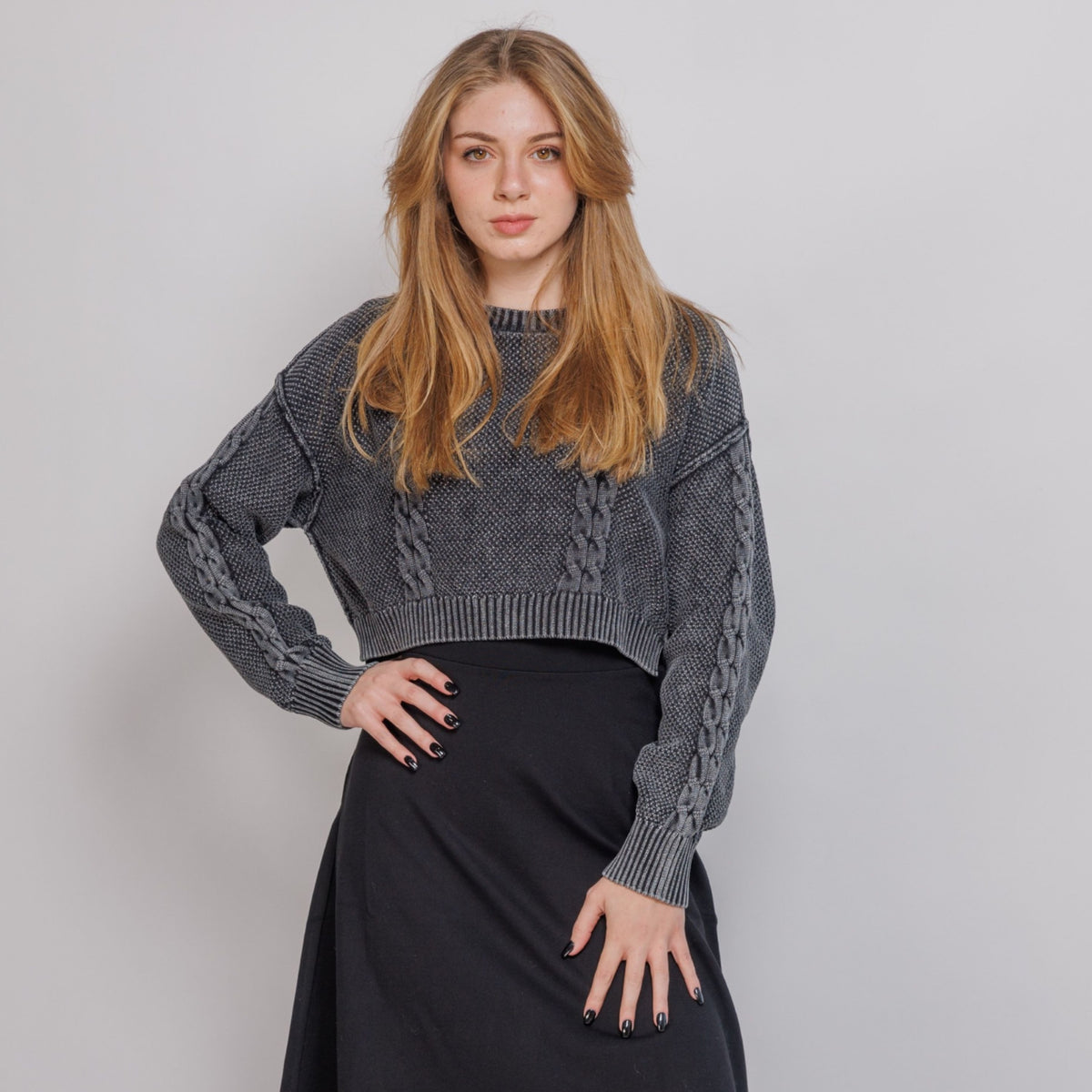 Acid Wash Cable Start Sweater Black