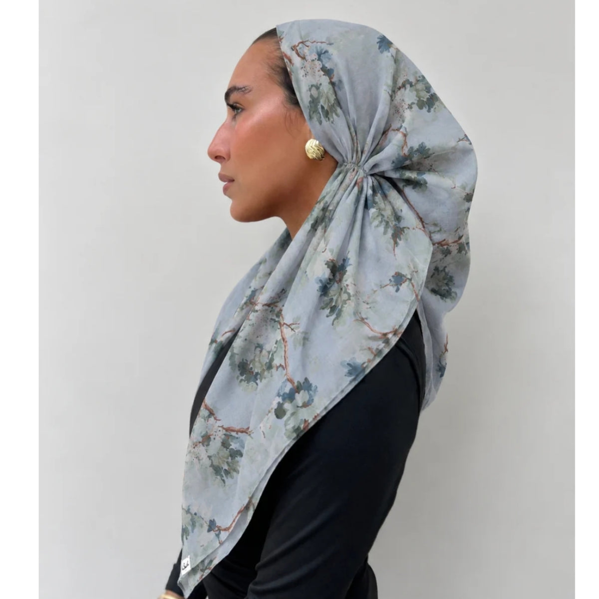 Blue Willow Headscarf SB