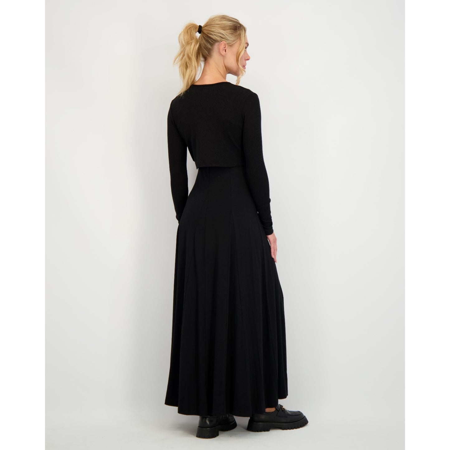 Crop Maxi Overlay Black Ava Lea