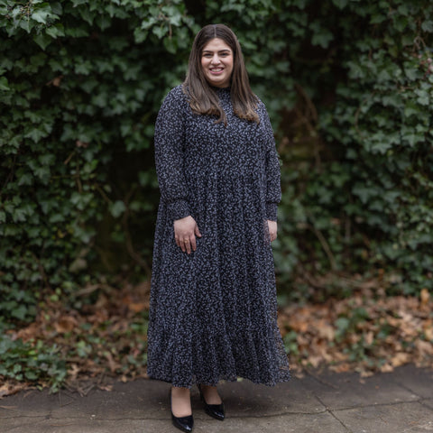 Soiree Dress Mesh Black/ White