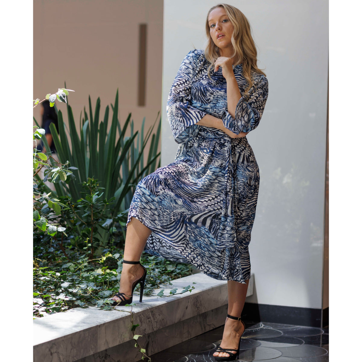 blue animal print wrap dress Tabitha Blue tulle midi dress RS26 RTW DROP 1 Embrace your playful side Color:Royal Blue as pic