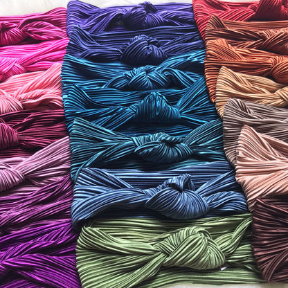 The Everything Ribbed Headband: Knot
