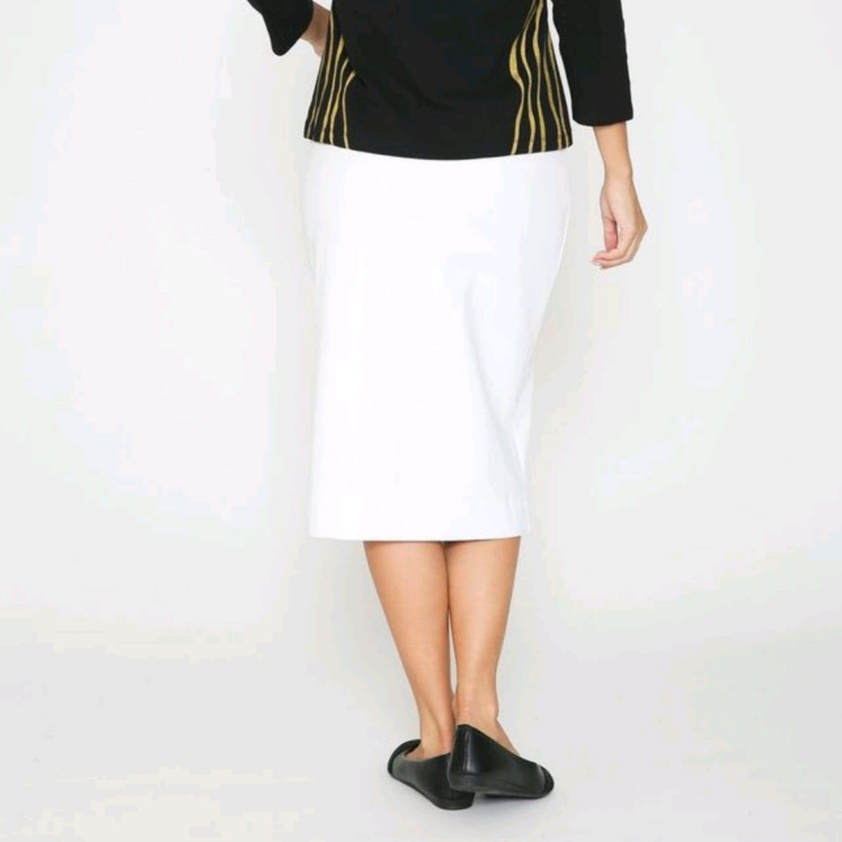 Ponti Ivee Straight Skirt: Ivory 25"