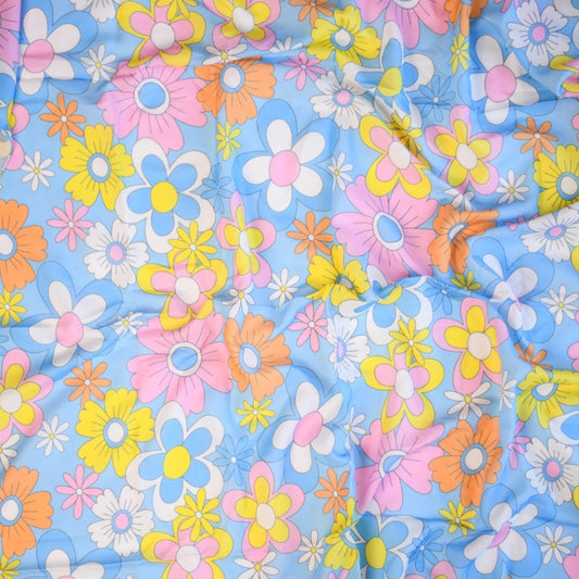 Multi Retro Daisy Tichel by Nicsessories